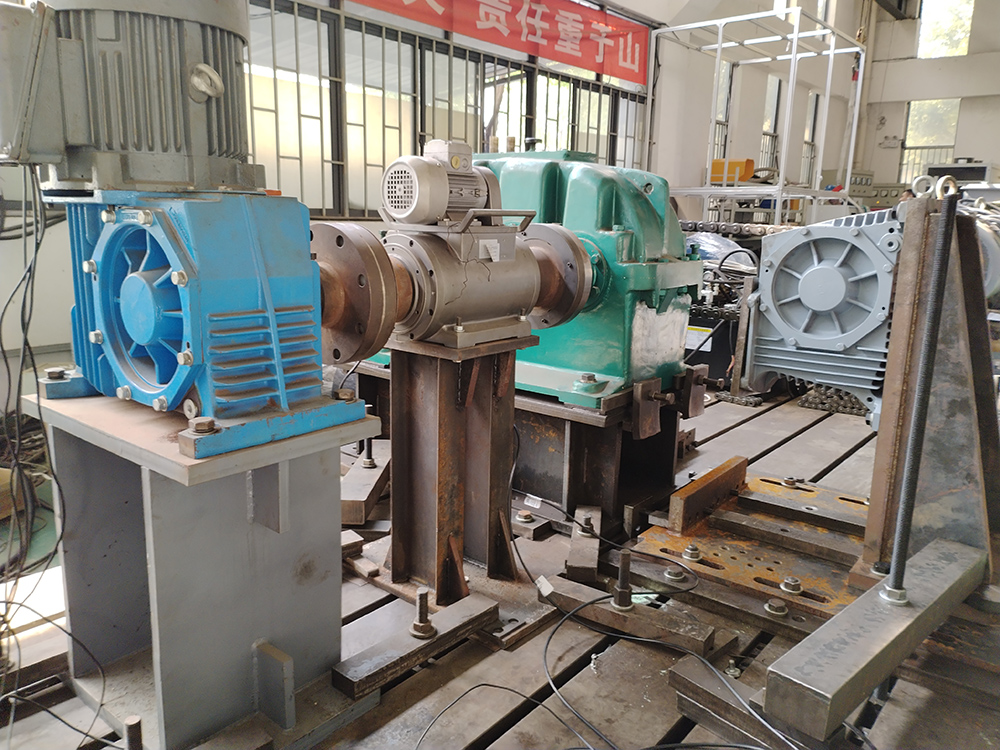 減速機5倍過載試驗現場